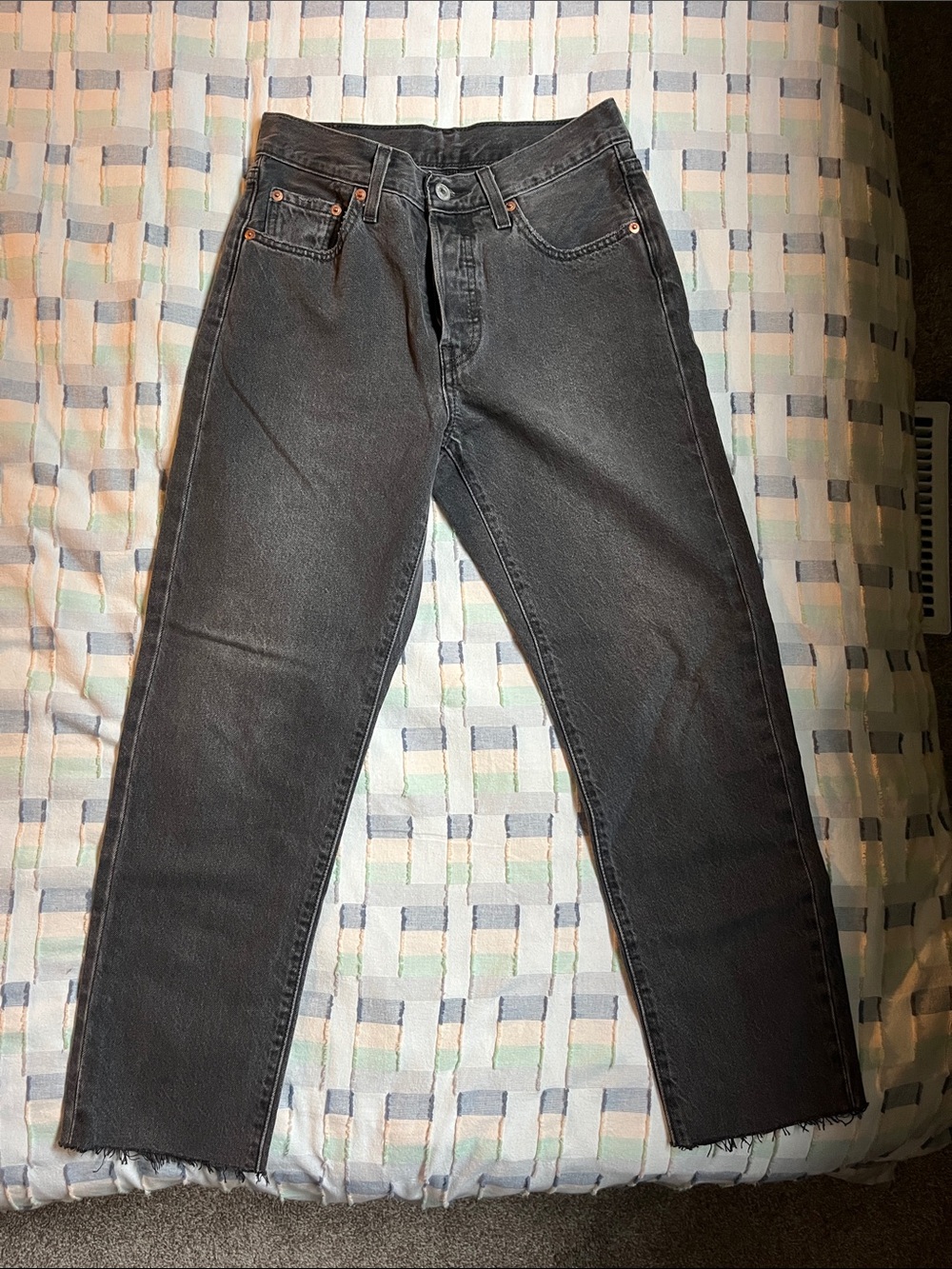 Levi’s 501 Original Cropped Jeans W25 L26 Grey Charcoal High Rise Straight Leg